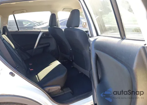 2017 Toyota Rav4 Le z USA, uszkodzony, nr VIN 2T3ZFREV8HW397575